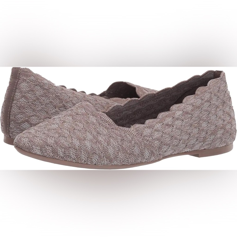 NWOT Skechers Women's Cleo Honeycomb, Dark Taupe